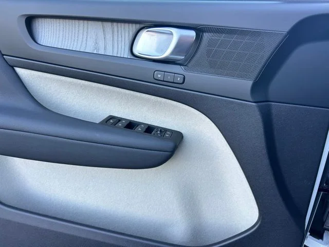 New 2026 Crystal White Volvo Plus image 14