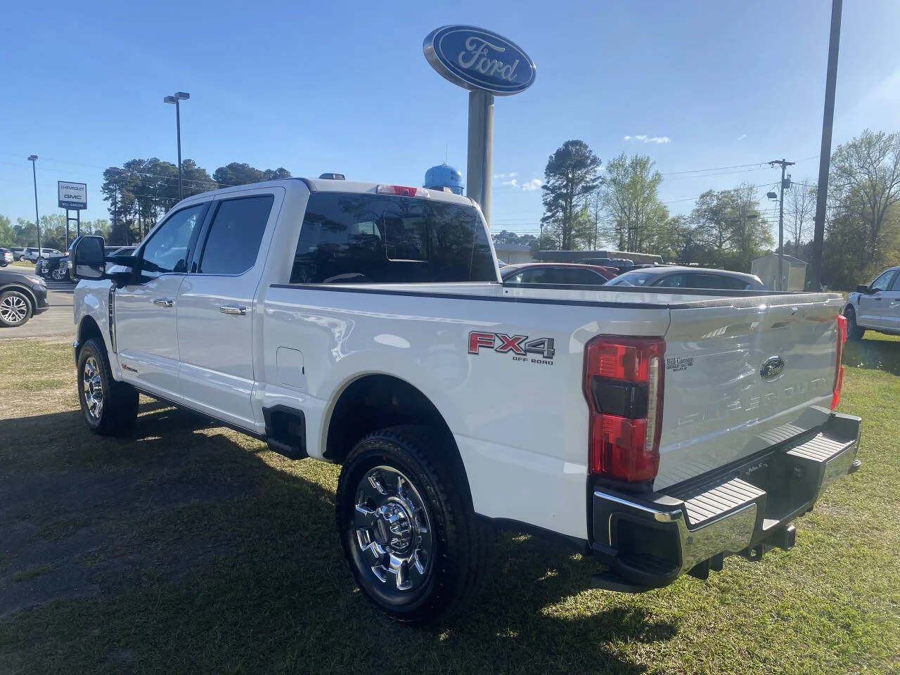 New 2026 Oxford White Ford F-250® Lariat® image 3