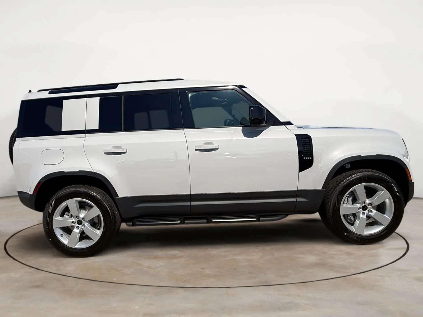 New 2026 Borasco Grey Land Rover S image 6