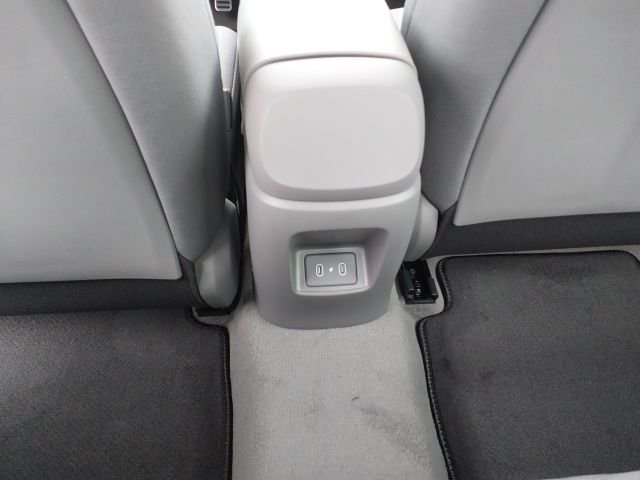 New 2026 White Hyundai SEL Sport image 26