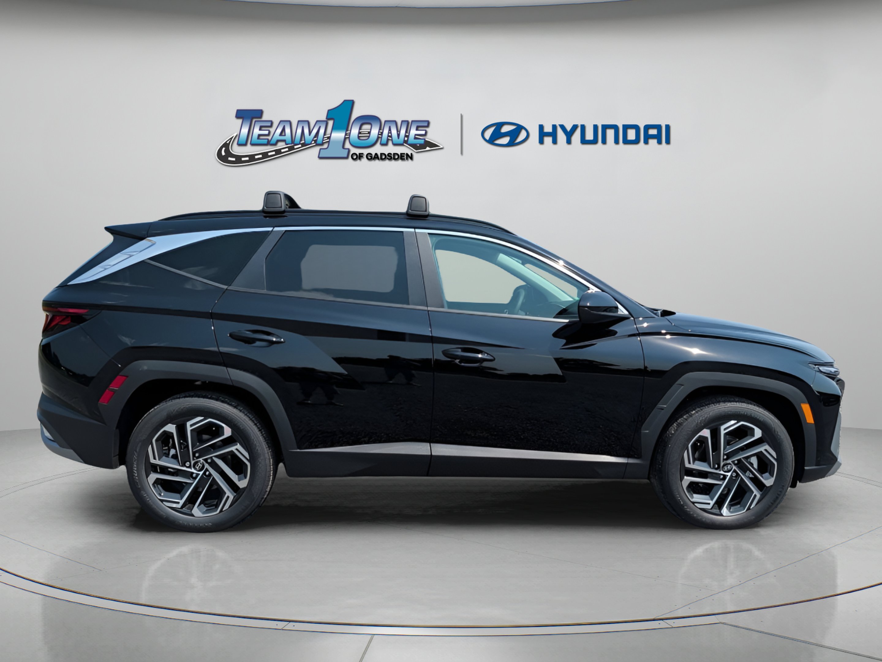 New 2026 Phantom Black Hyundai SEL Plus image 9