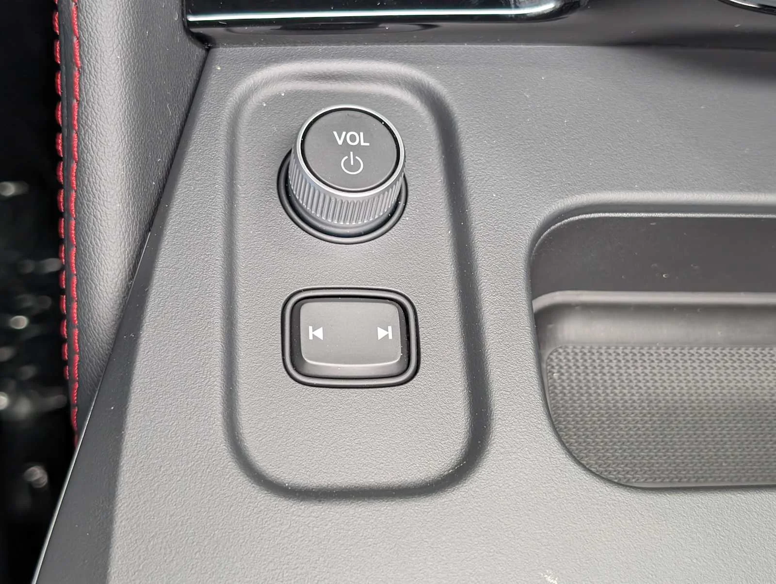 2026 Acura MDX A-Spec w/Advance Package - Photo 33