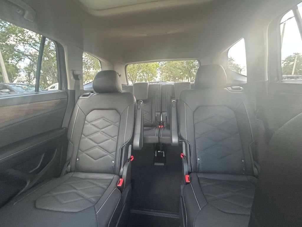 New 2026 Green Volkswagen 2.0T SE w/Technology image 13