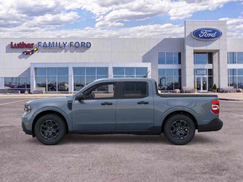 New 2025 Azure Gray Metallic Tri-Coat Ford XLT image 33