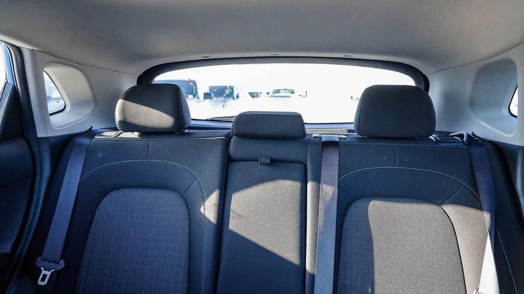 Used 2022 Black Hyundai SEL image 26