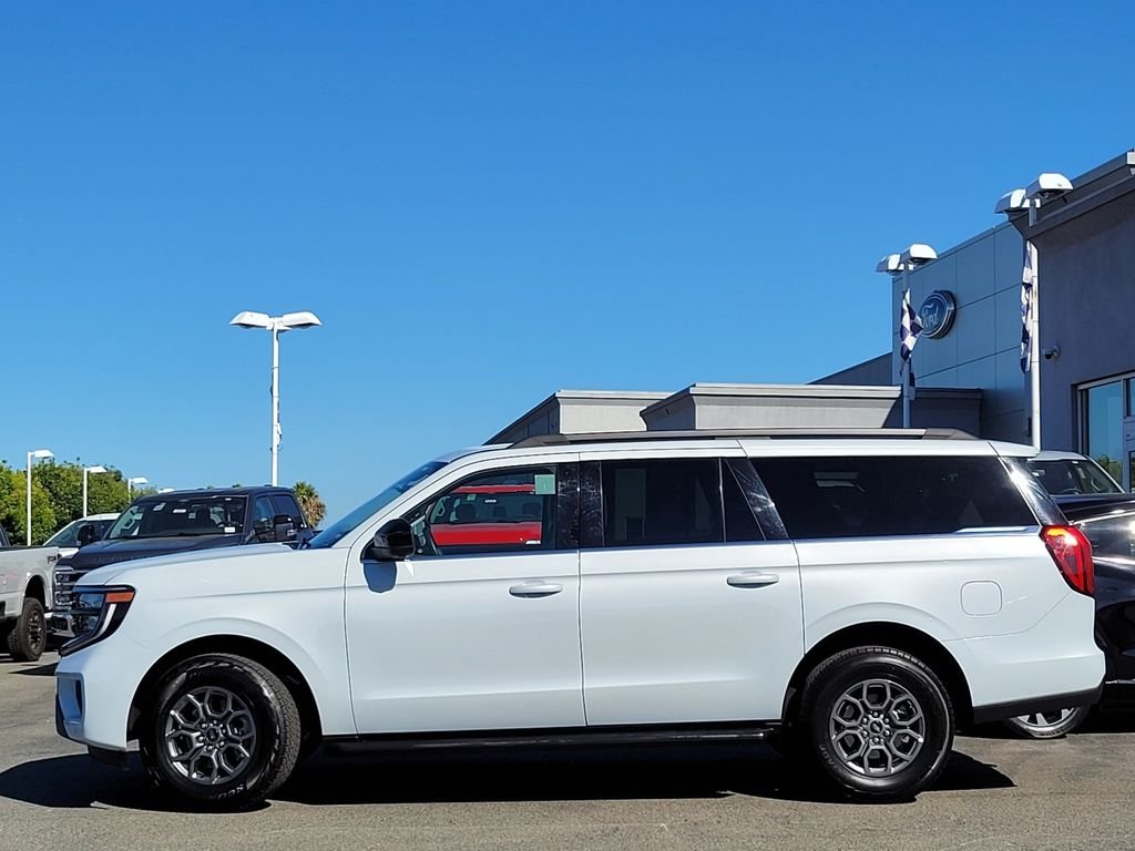 Used 2025 Silver Ford Active image 7