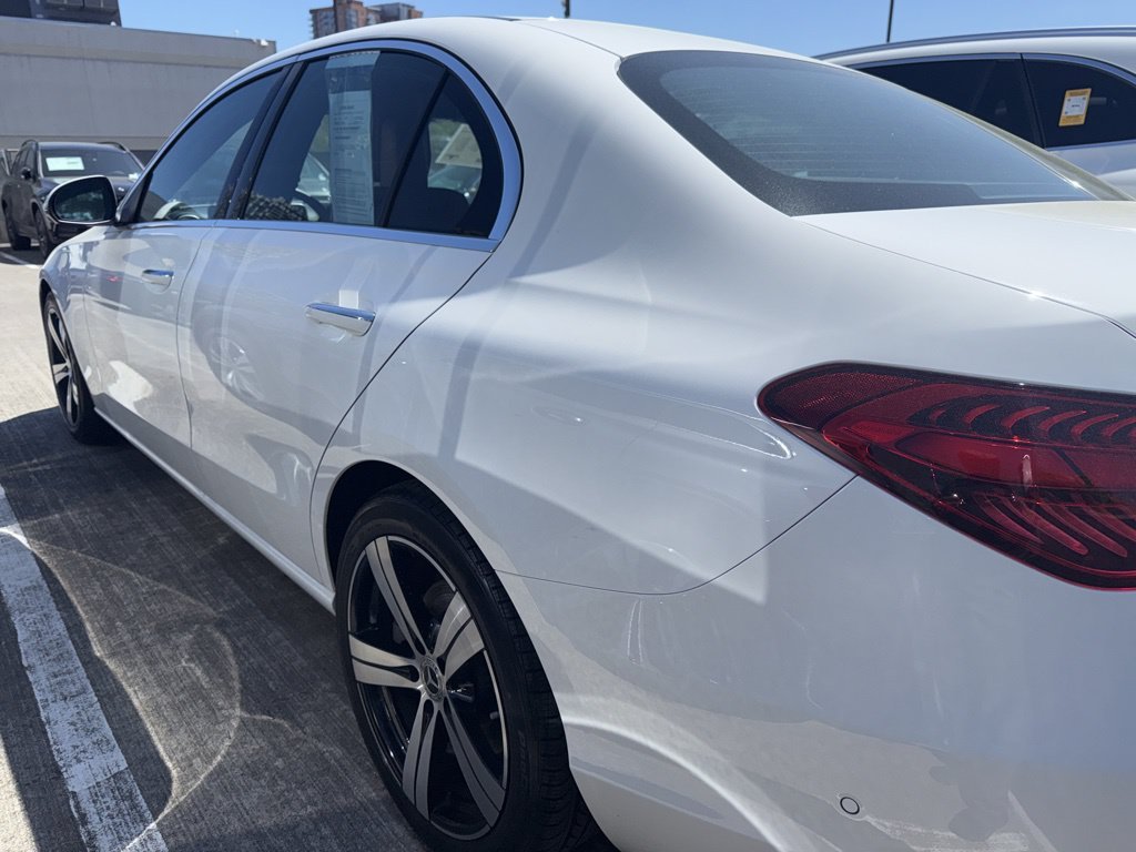Used 2025  Mercedes-Benz C 300 image 4
