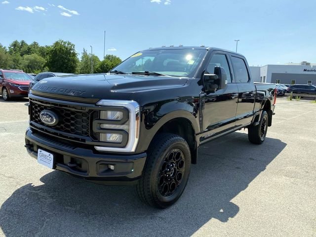 Used 2024 Black Ford Lariat image 9