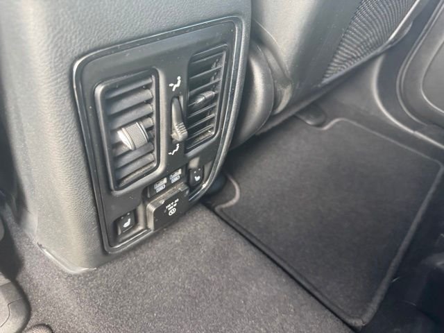Used 2019 Blue Jeep Overland image 21