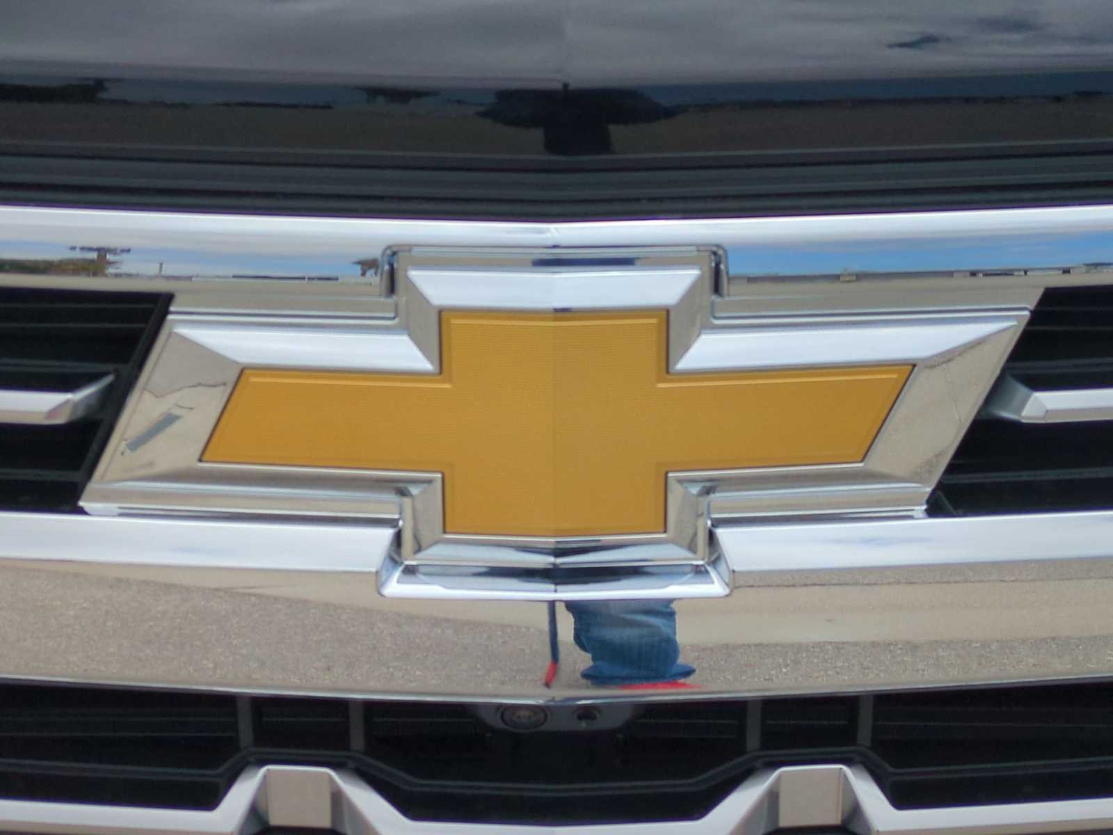 2026 Chevrolet Silverado 1500 LTZ - Photo 8