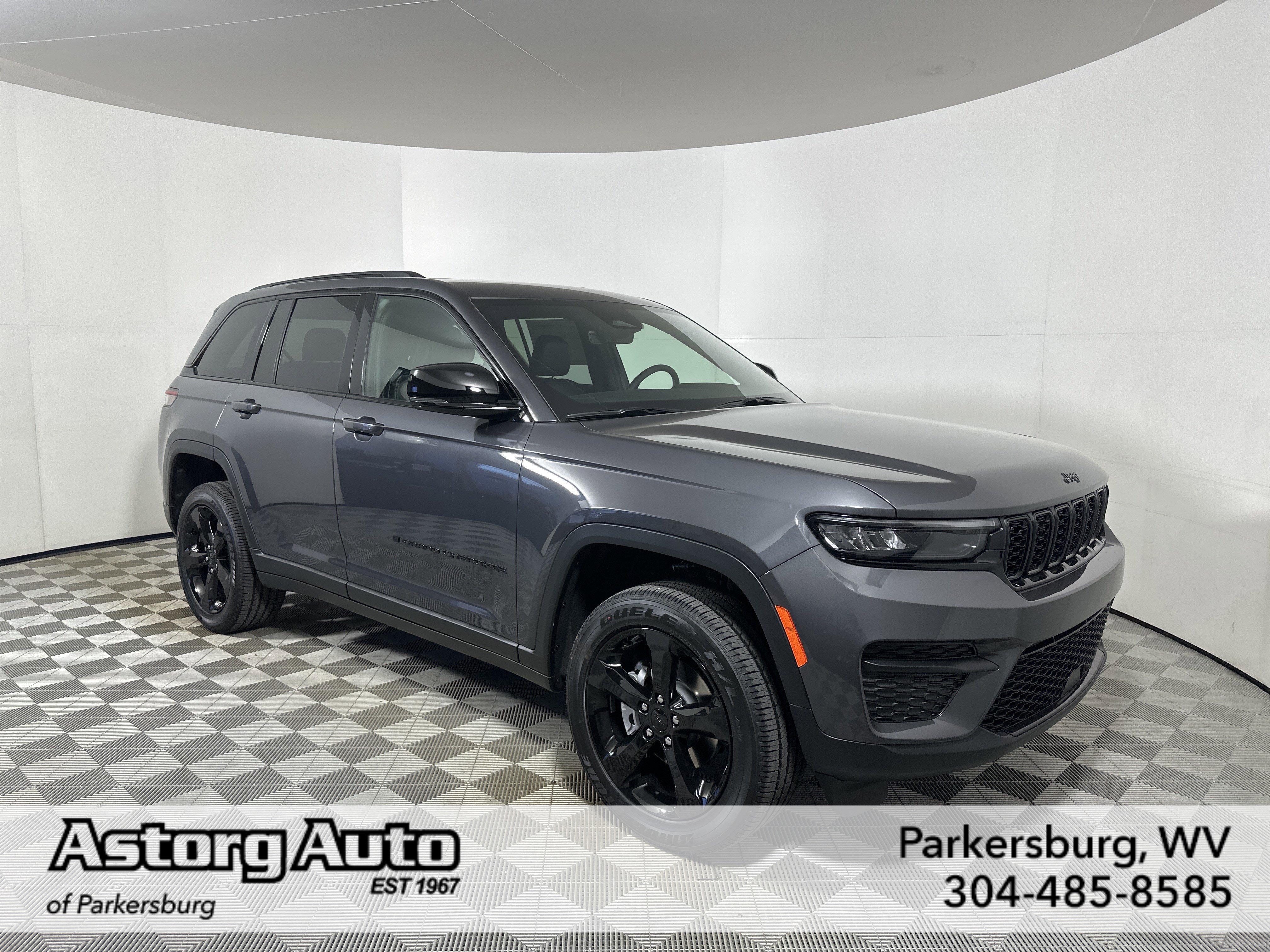 2025 Jeep Grand Cherokee Altitude X 4x4's photo