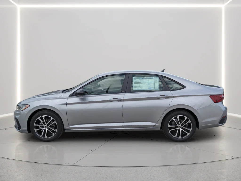 Certified Used 2026 Silver Volkswagen 1.5T Sport image 6
