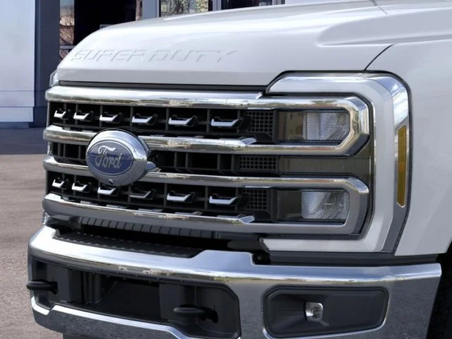 New 2026 Oxford White Ford XLT image 17