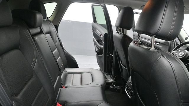 Used 2017 Gray Mazda Grand Touring image 24