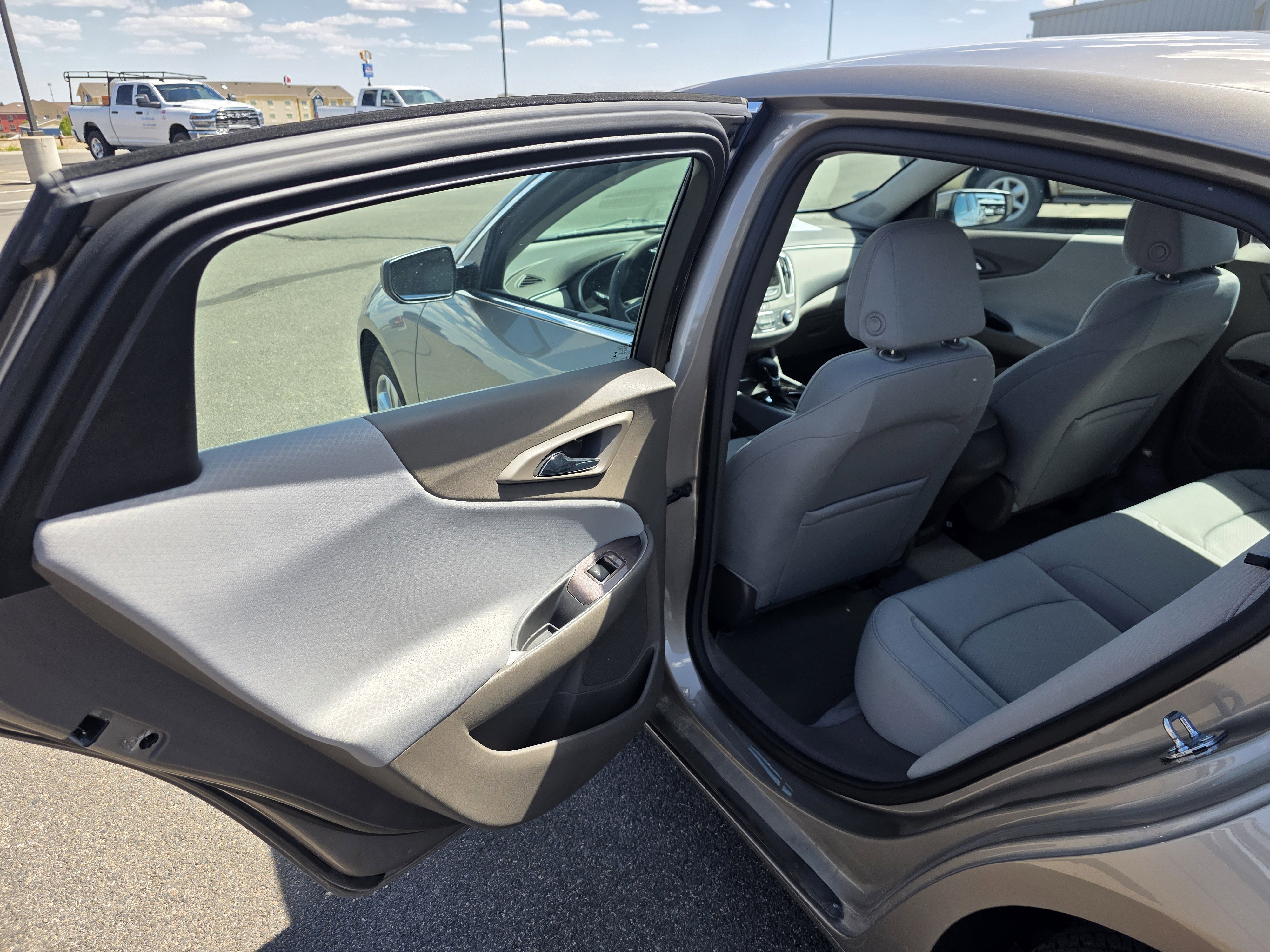 Used 2022 Gray Chevrolet LS image 11