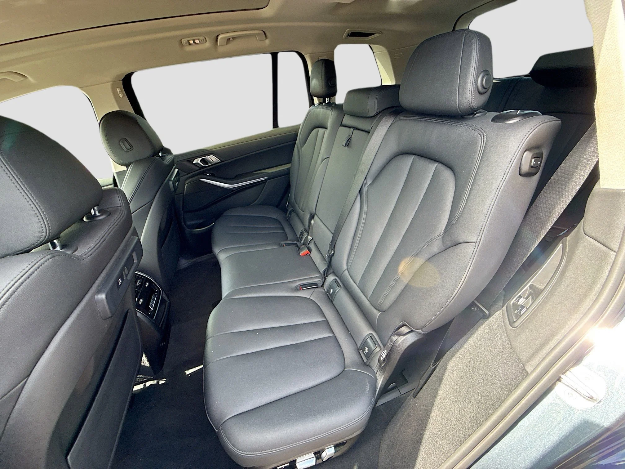 2022 BMW X7 40i - Photo 23