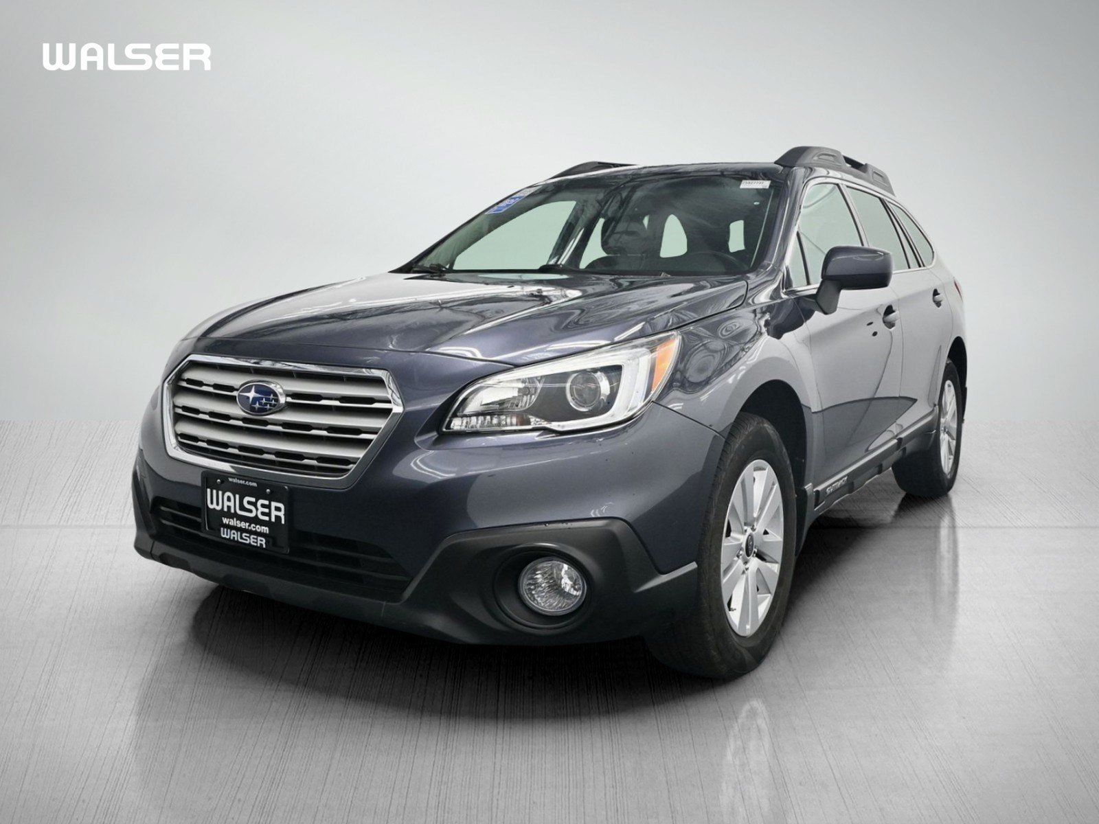 Used 2016 Carbide Gray Metallic Subaru 2.5i Premium image 1