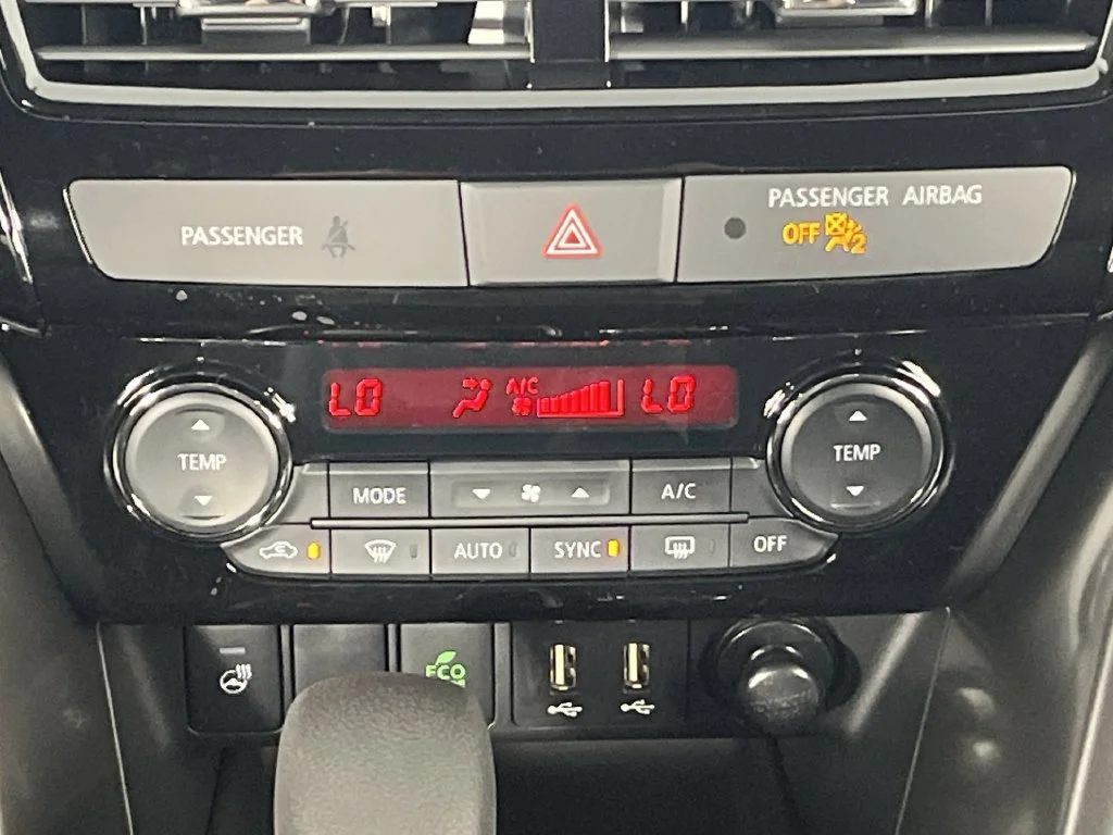 2025 Mitsubishi Eclipse Cross Black Edition - Photo 19
