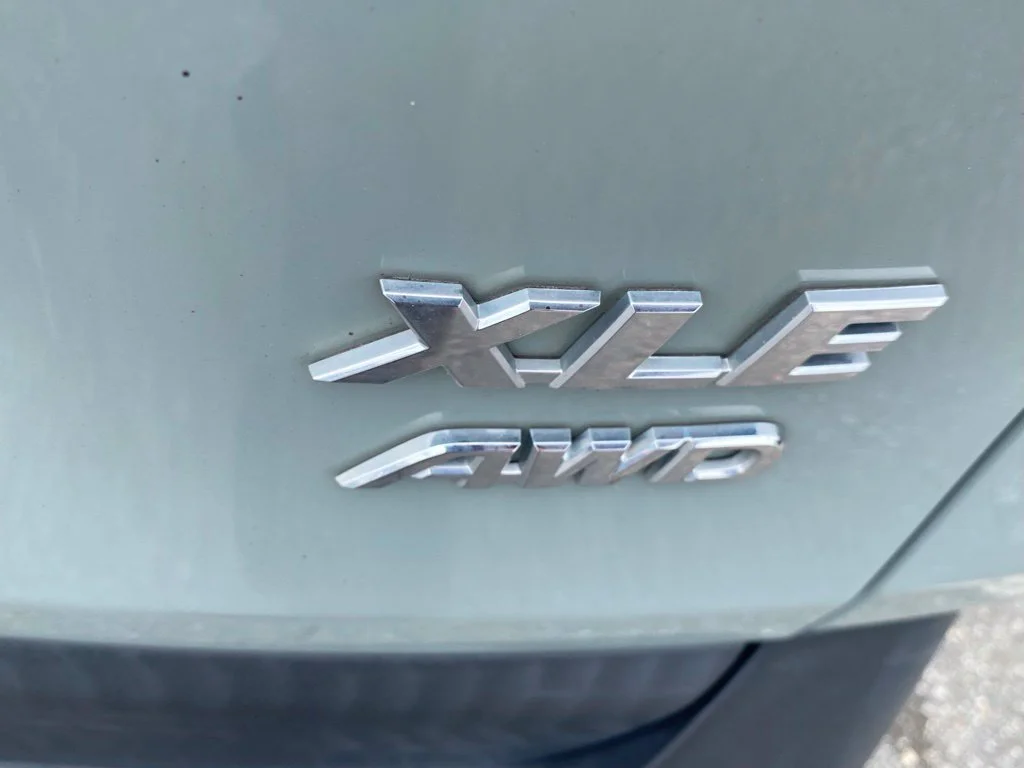 2022 Toyota RAV4 XLE Premium - Photo 14