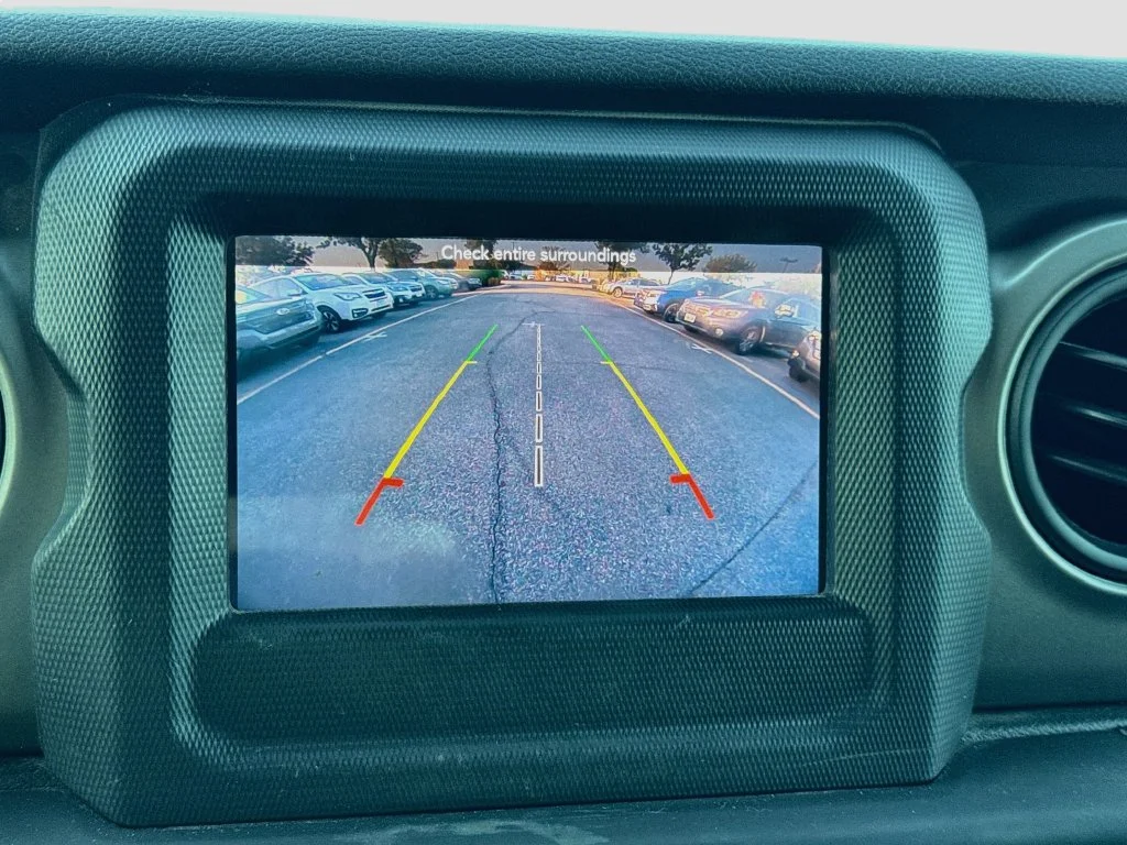 Used 2018 Orange Jeep Unlimited Sport S image 16
