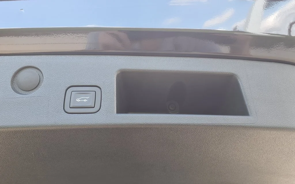 Used 2026 Black Chevrolet LT image 10