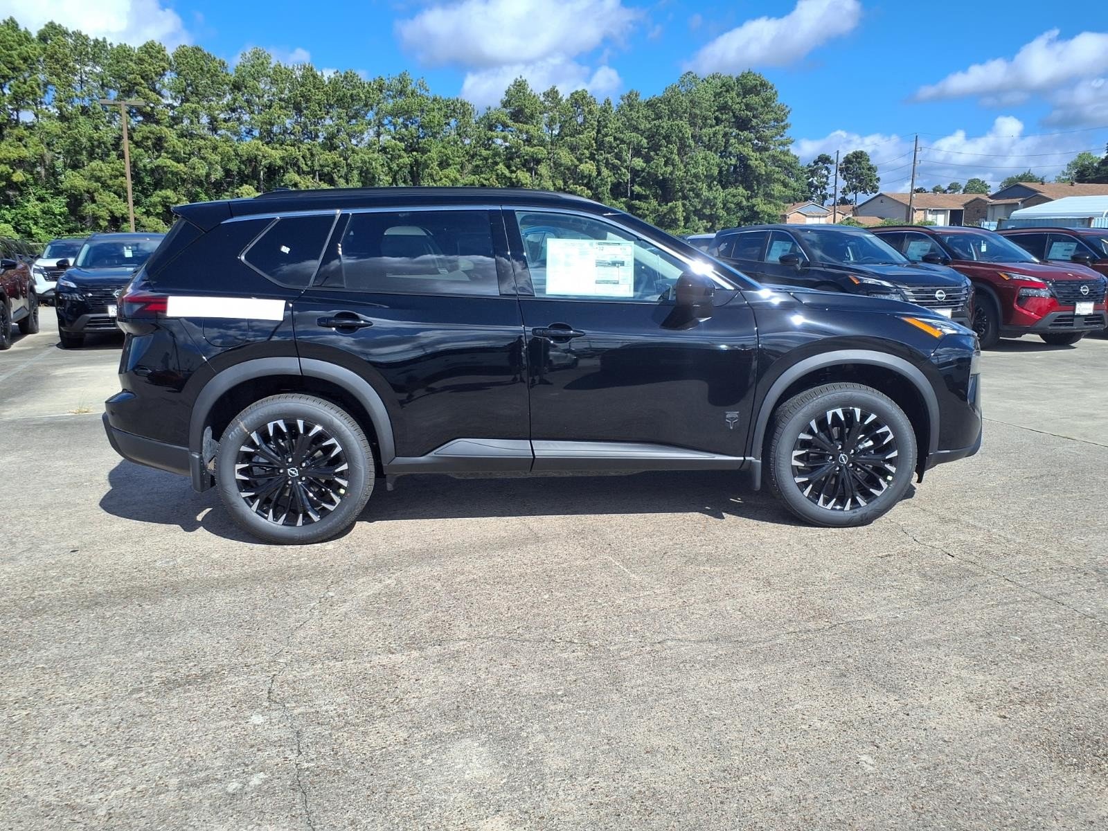 2026 Nissan Rogue photo 7 of 24