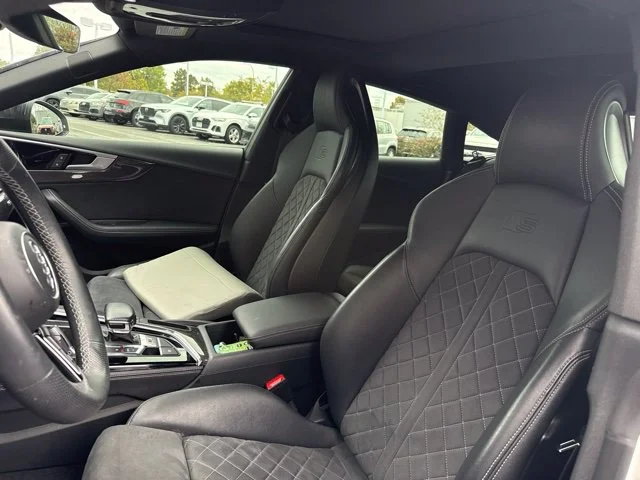 Used 2022 White Audi 3.0T Premium Plus image 4