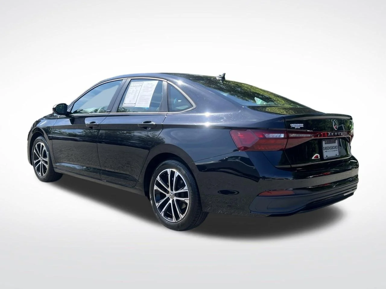 Used 2025  Volkswagen 1.5T Sport image 4