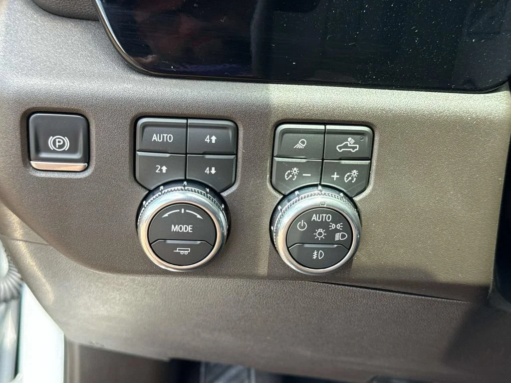 2026 GMC Sierra 1500 SLT - Photo 43