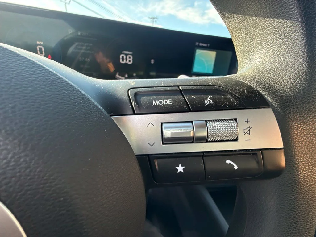 Used 2024 Blue Hyundai SEL image 19