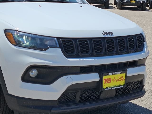 New 2026 Bright White Clearcoat Jeep Latitude image 7