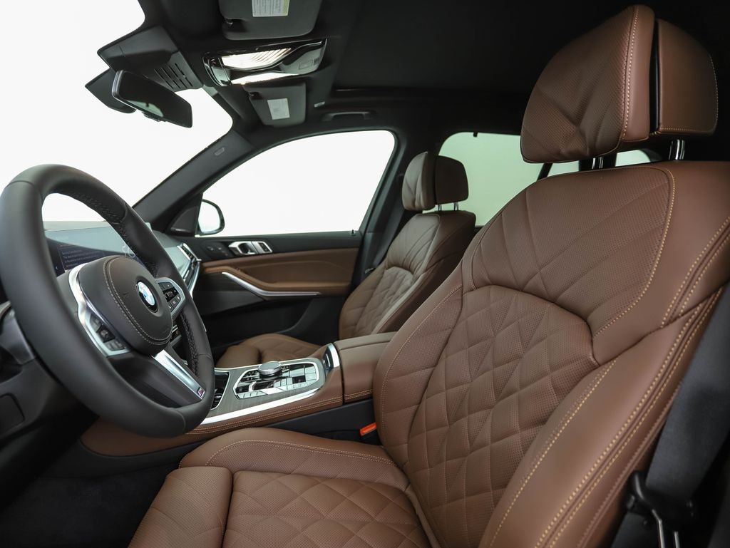 New 2026 Alpine White BMW xDrive40i image 11