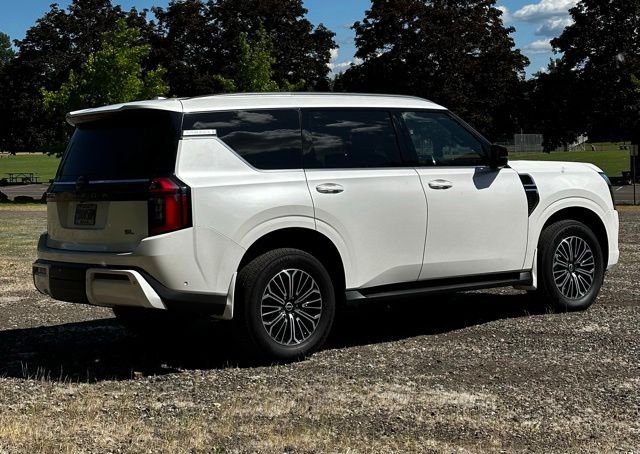 2025 Nissan Armada SL - Photo 10