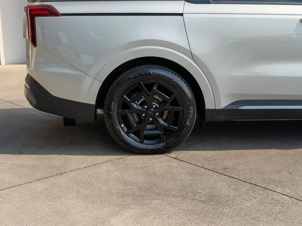 New 2026 White Kia SX Prestige image 37