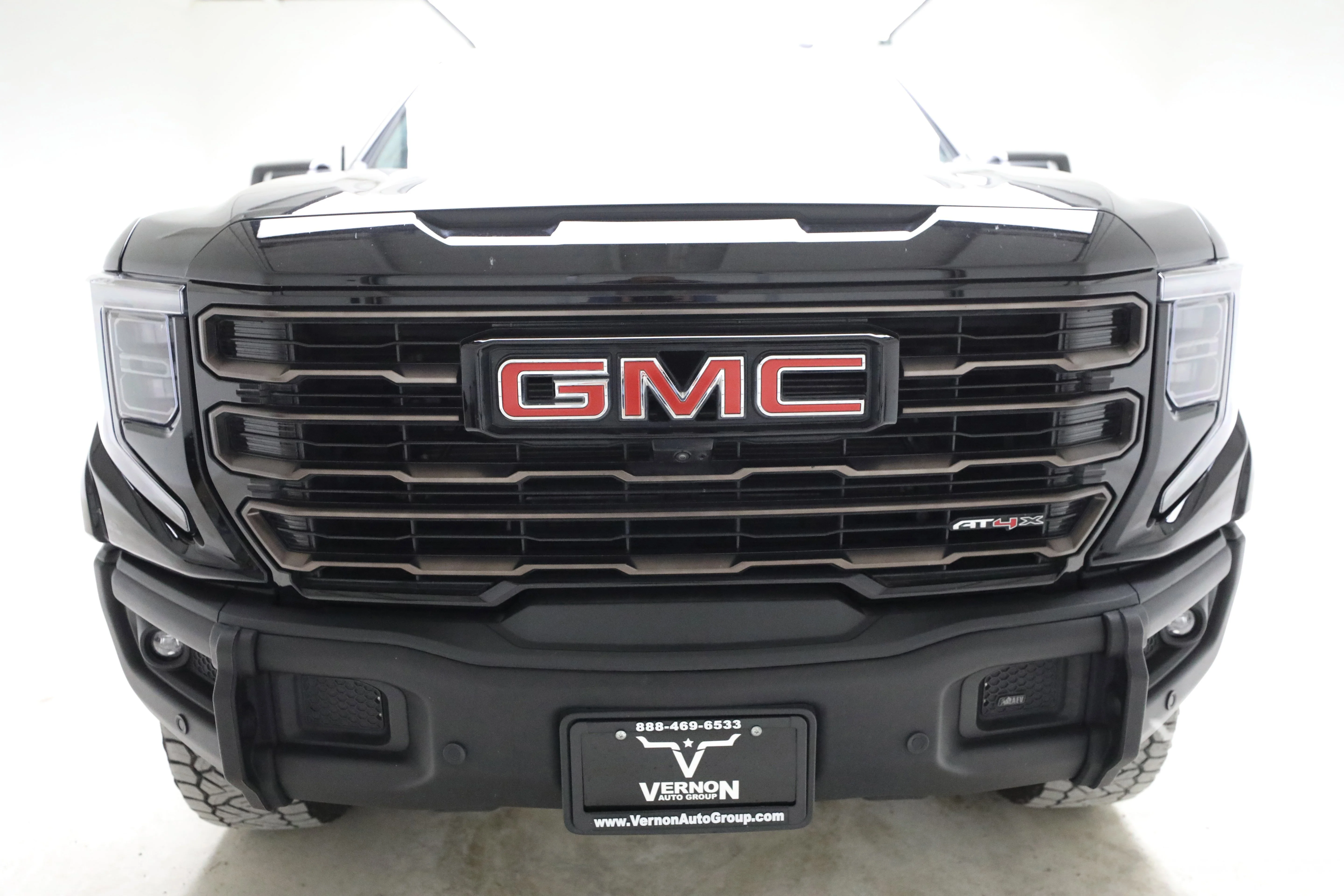 Pre-Owned 2025 GMC Sierra 1500 AT4X Crew Cab 4x4