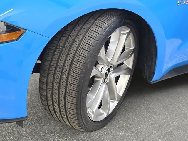 Used 2022 Blue Ford GT Premium image 31