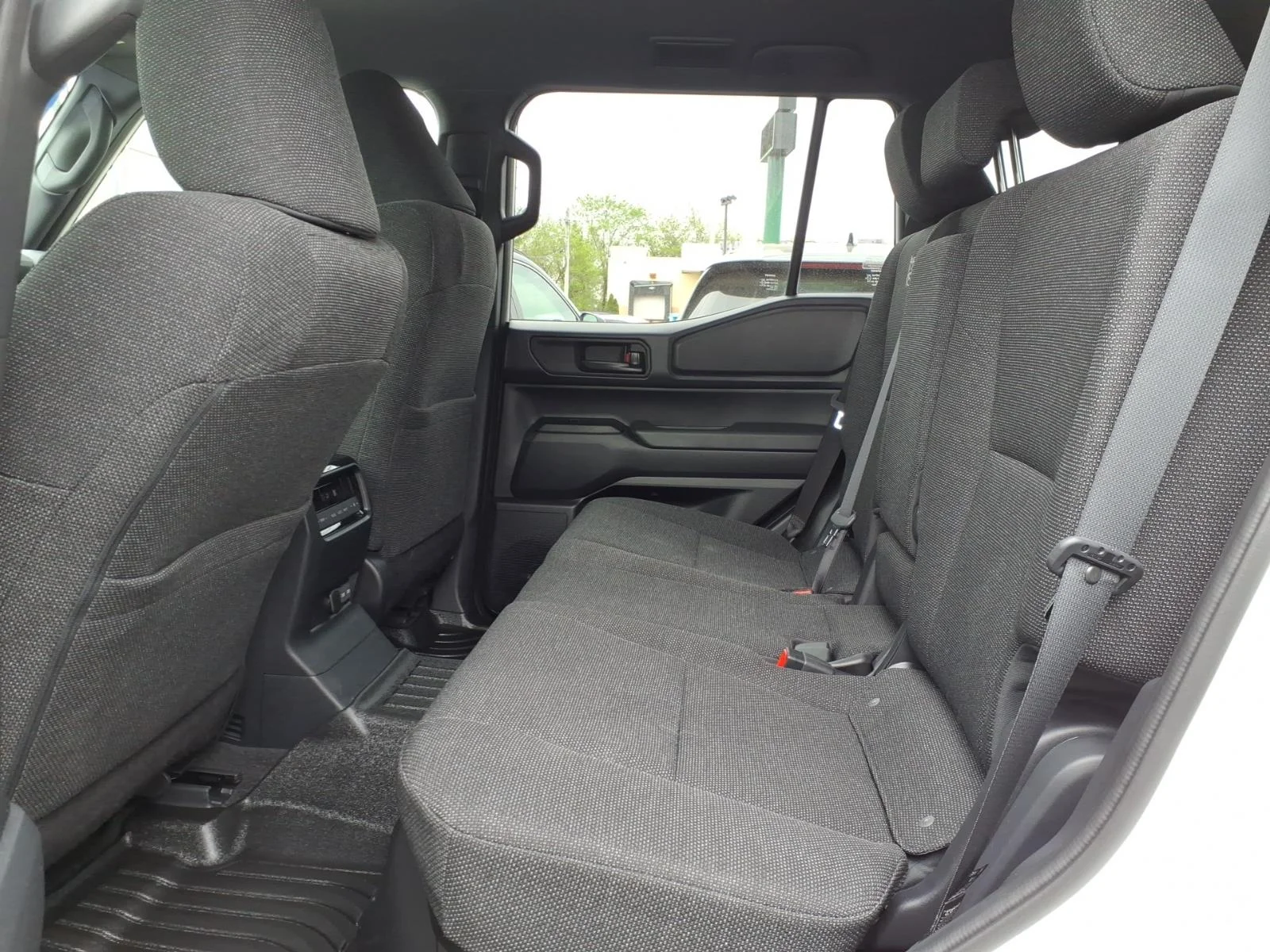 Used 2025 Ice Cap Toyota 1958 image 12