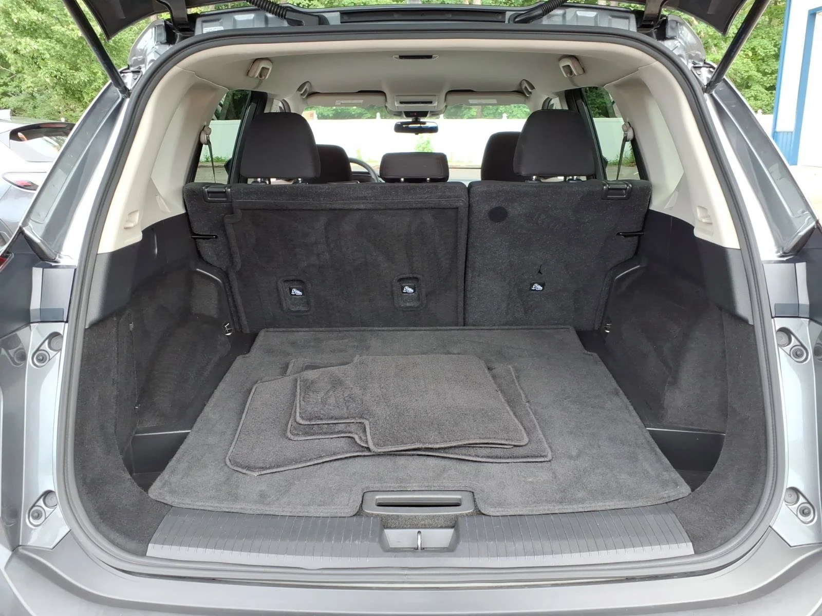 Used 2023 Gun Metallic Nissan S image 13