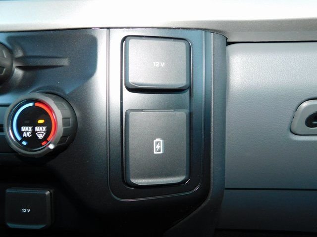 2024 Ford F-350 Super Duty Chassis Cab XL - Photo 26