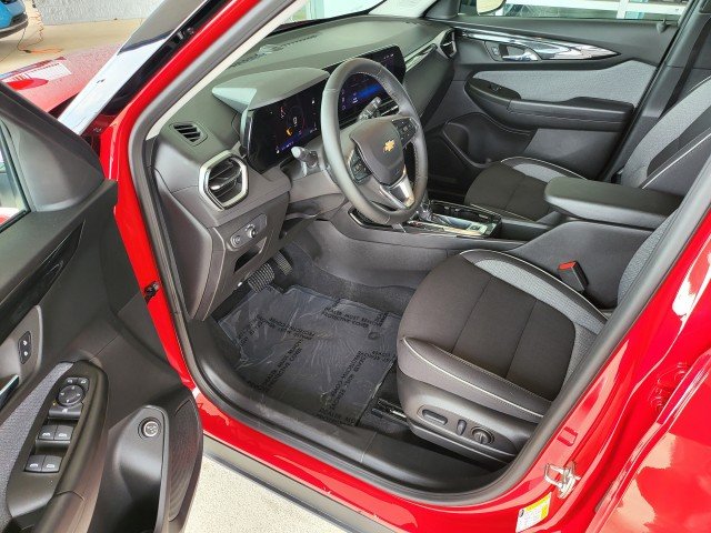 Used 2026 Apex Red Chevrolet LT image 2