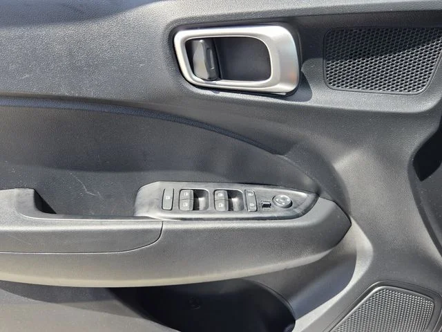 Used 2025 Silver Hyundai SE image 24