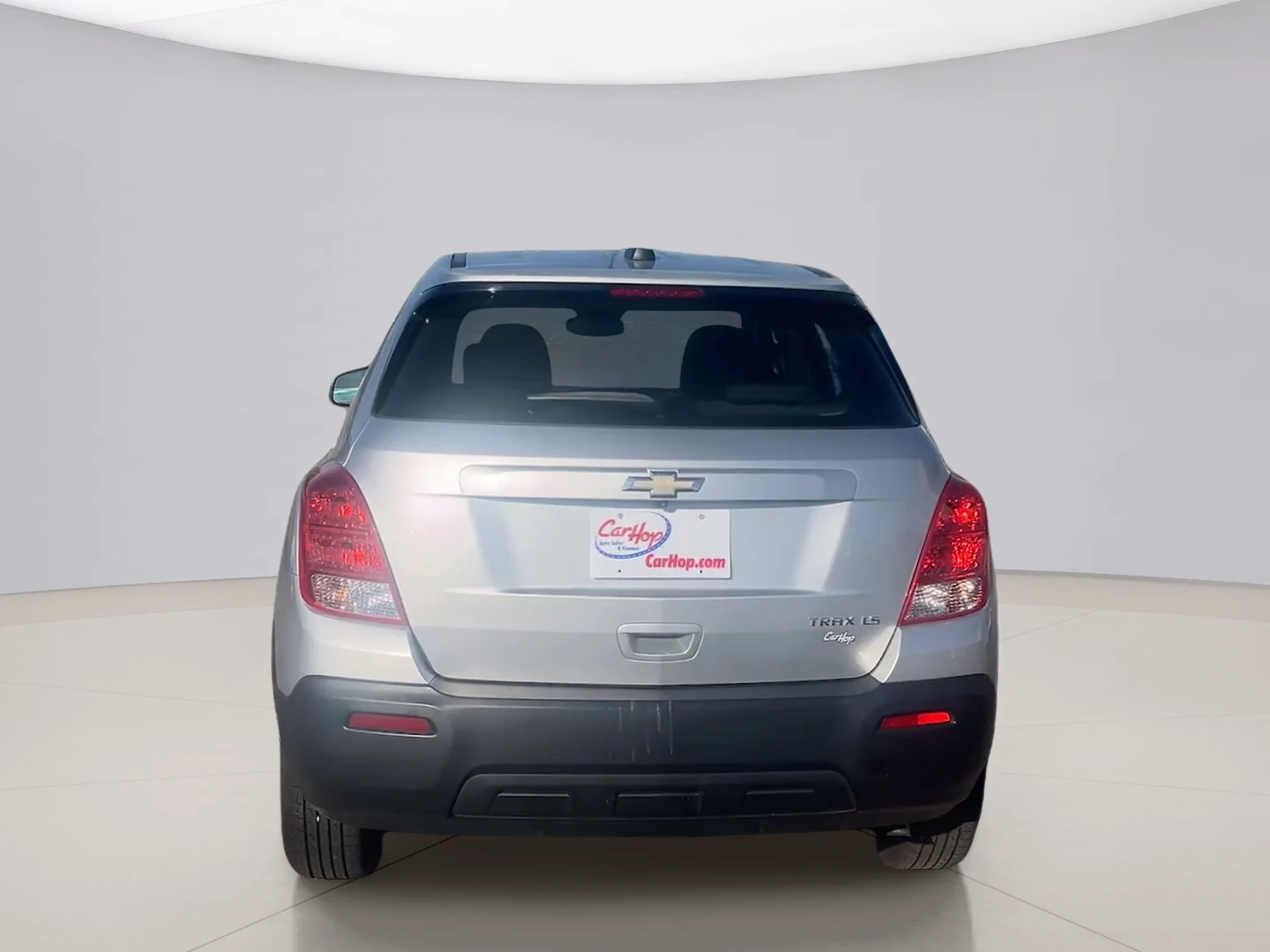 Used 2015 Silver Chevrolet LS image 4