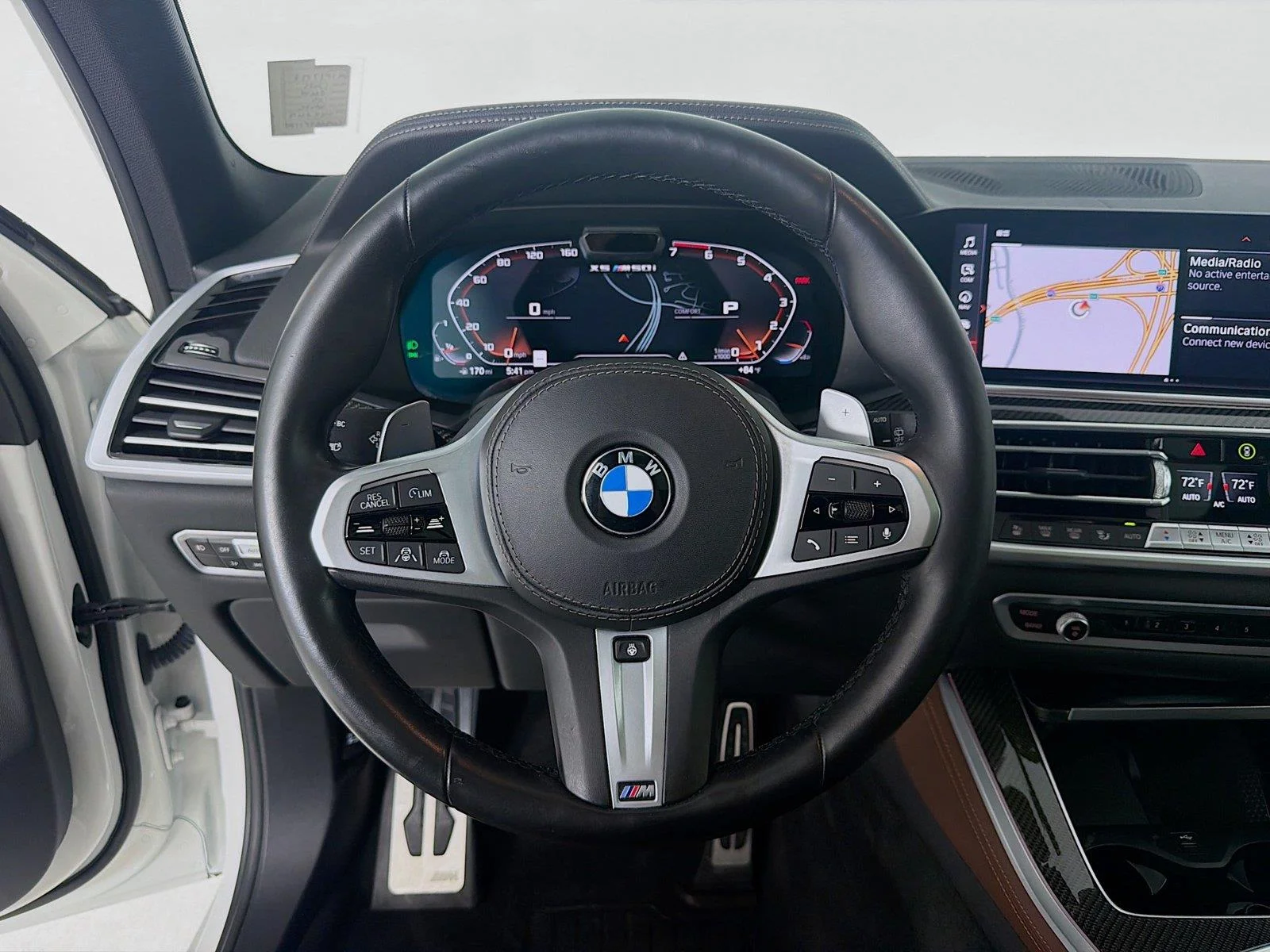 Used 2021 Alpine White BMW M50i image 11