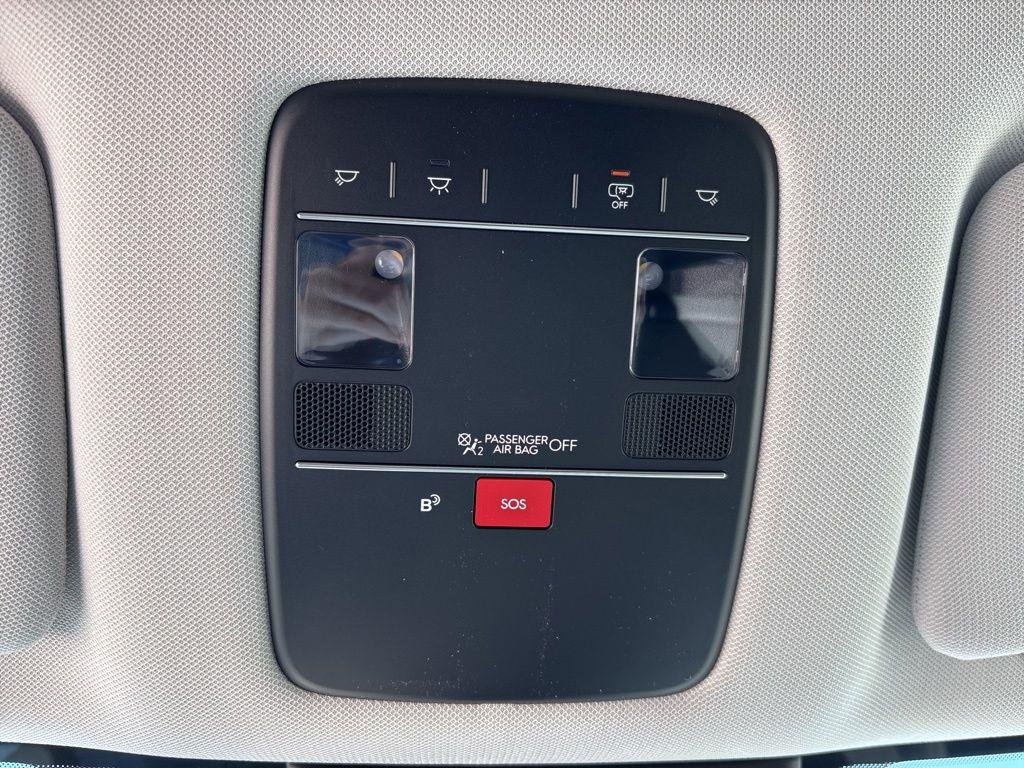 New 2026 Abyss Black Hyundai SEL 7P image 30
