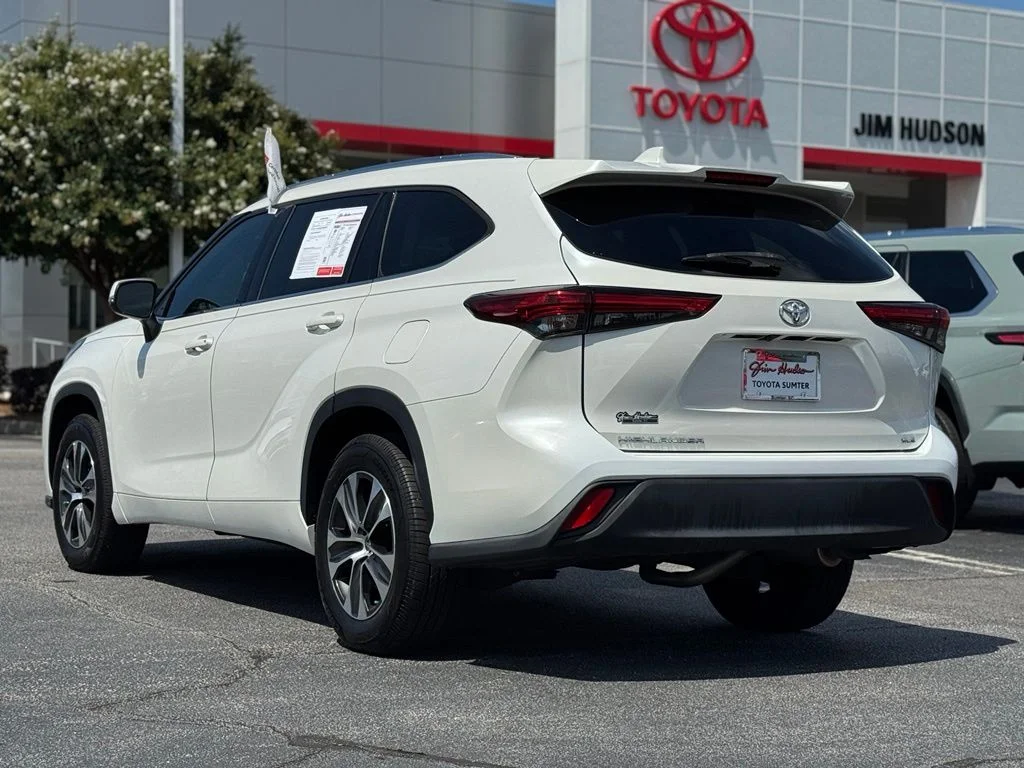 Certified Used 2021 White Toyota XLE image 9