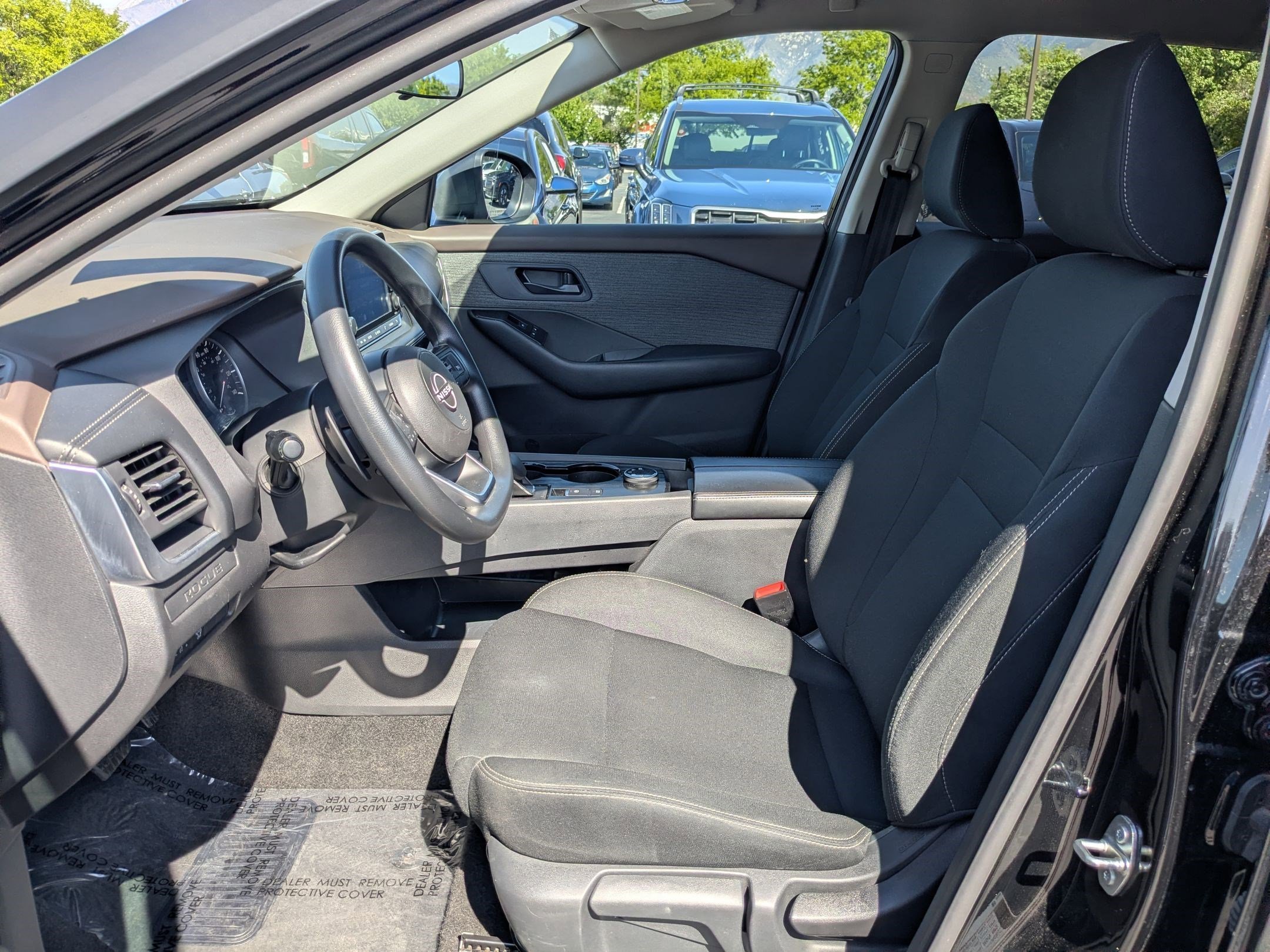 Used 2023 Super Black Nissan S image 16