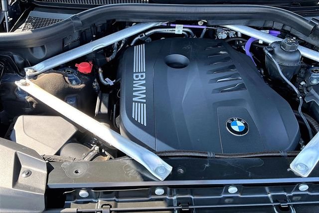 Used 2026 Brown BMW xDrive40i image 33