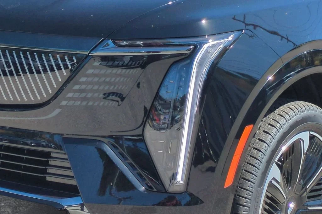 2026 Cadillac Escalade IQL Sport - Photo 18