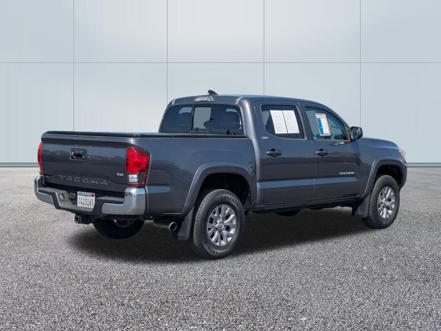 Used 2018 Magnetic Gray Metallic Toyota SR5 image 5