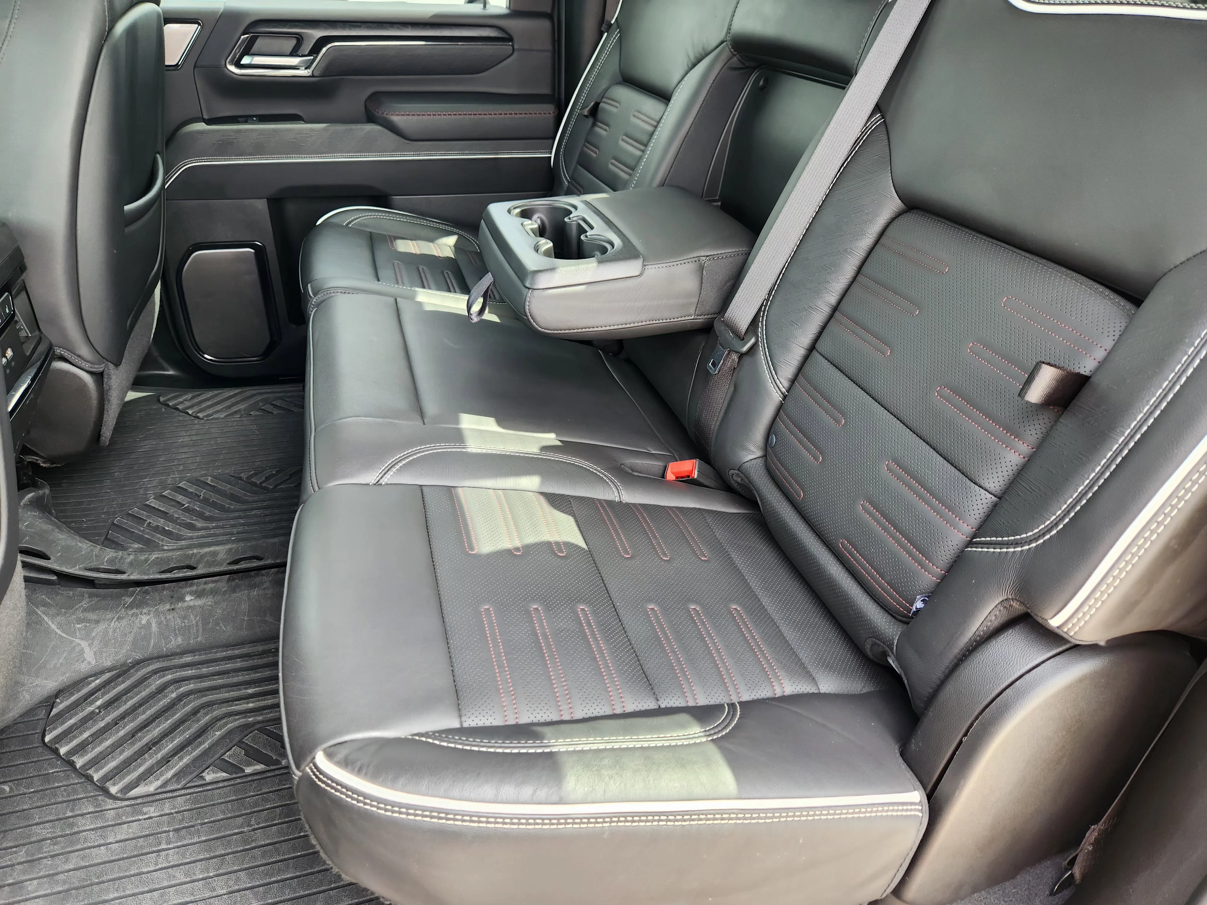 Used 2024 Thunderstorm Gray GMC AT4X AEV EDITION image 31